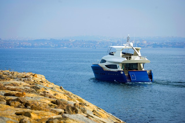 24m Steel Trawler Yacht (11)