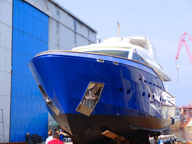 24m Steel Trawler Yacht (2)